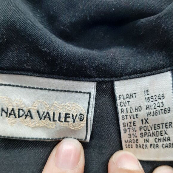 Napa Valley Womens Black Button-Up Shirt 1X Scalloped Eyelet Hem Soft Shacket - Picture 3 of 8